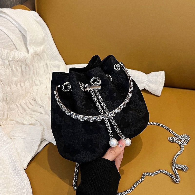 MINI CHAIN
